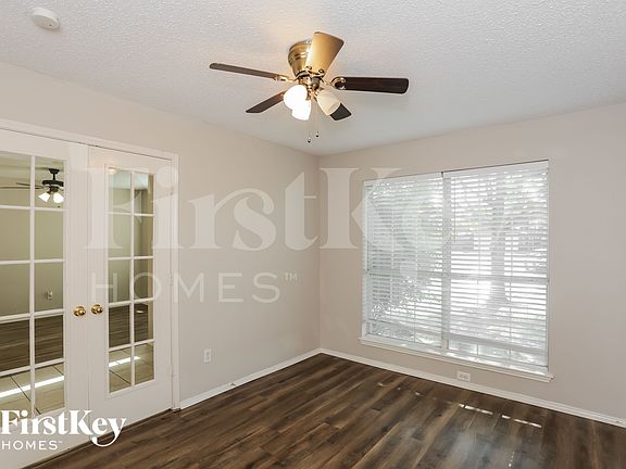 5th image of 1146 Finch Cir