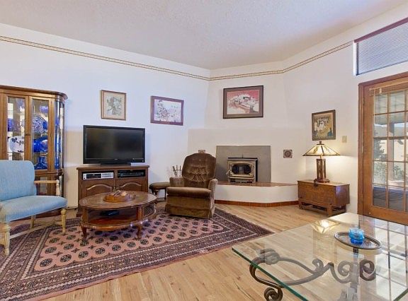 5th image of 2080 Plaza Thomas