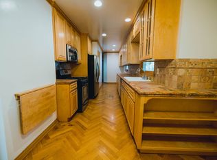 1115 N Garfield Ave, Pasadena, CA 91104