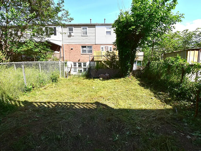 8018 Chelwynde Ave — Photo 40