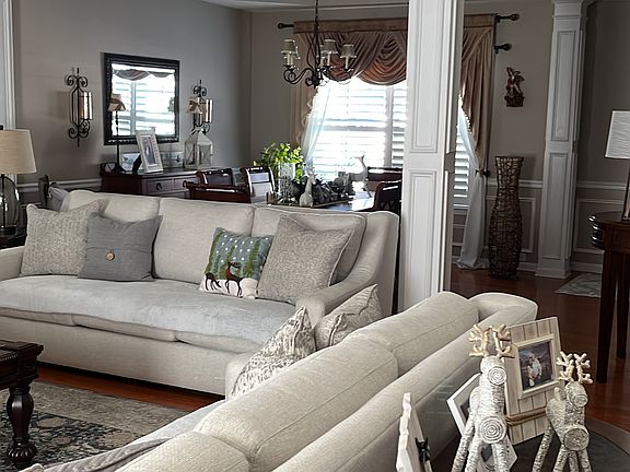 4th image of 3816 Quill Ct