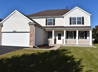 8209 Waterbury Dr, Joliet, IL 60431