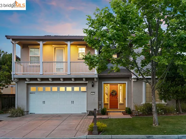 110 Sonas Dr, Hayward, CA 94542