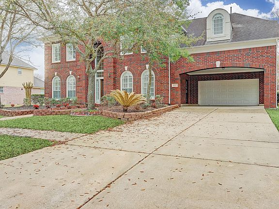 2nd image of 4342 Pine Blossom Trl