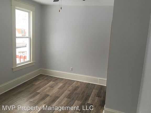 4th image of 415 9th St S #7473857