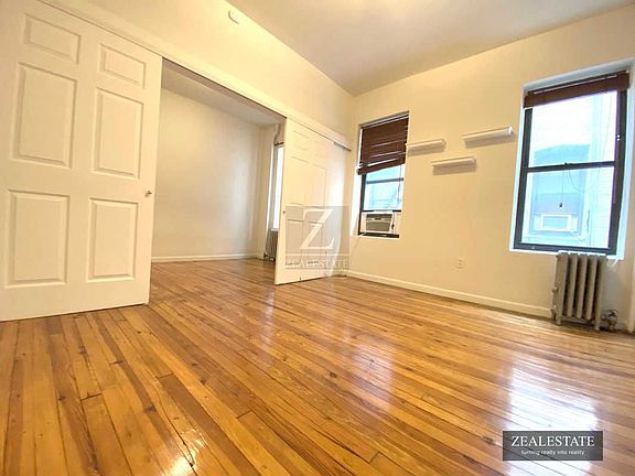 4th image of 260 Pacific St #3R