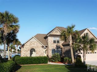 831 Radnor Rd, Wilmington, NC 28409