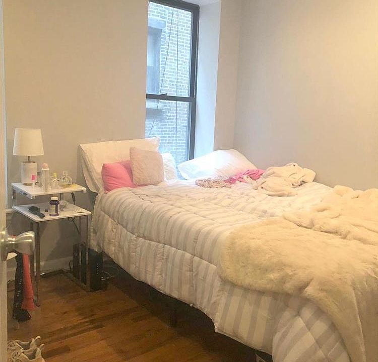 1st image of 222 Thompson St APT 9