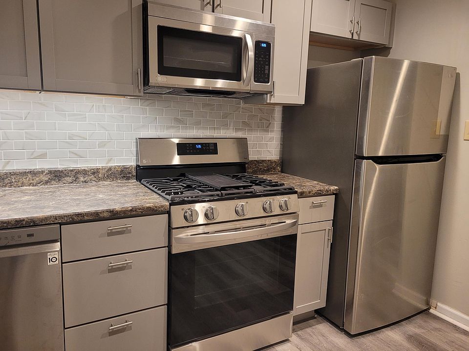 1st image of 8629 Fawn Lake Cir #10