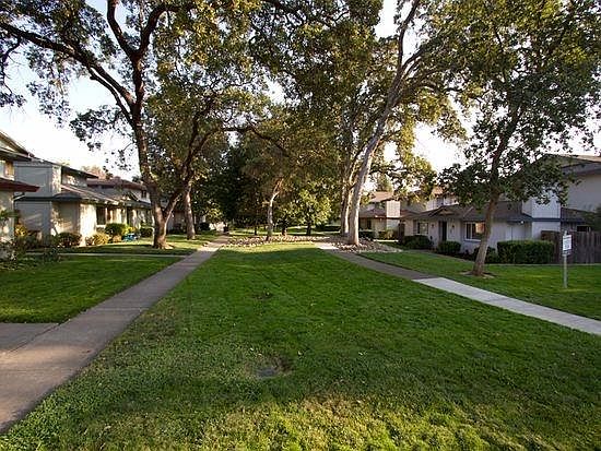 1st image of 5828 Peppermill Ct APT 4