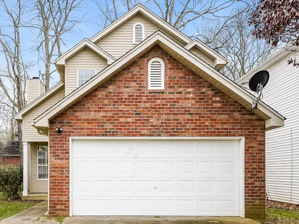 301 Hunters Chase Dr, Smyrna, TN 37167