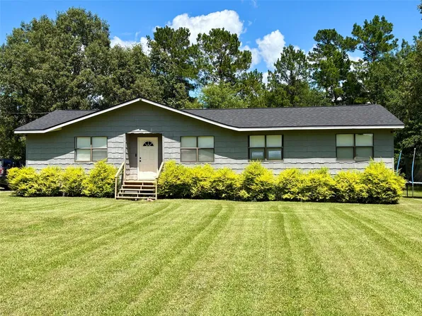 293 County Road 4145, Crockett, TX 75835