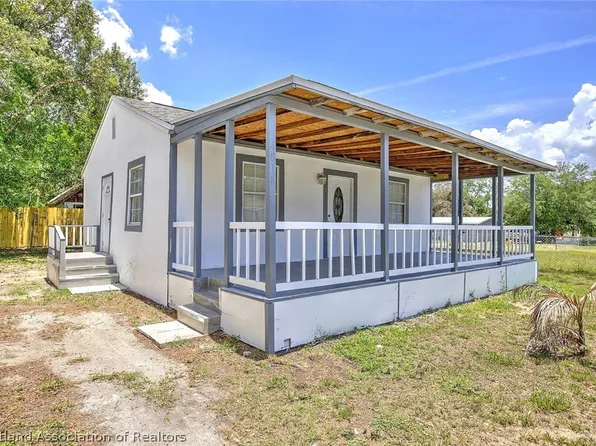 4816 5th St, Sebring, FL 33870