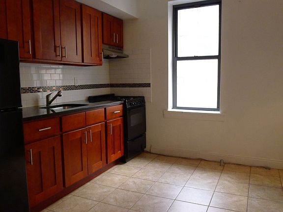 3rd image of 4555 41st St APT 3D
