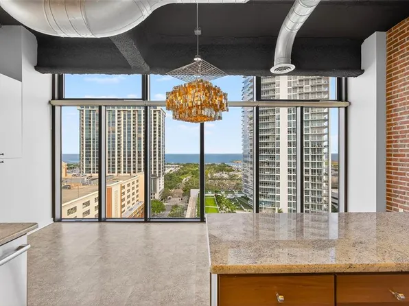 175 2nd St S #P-2, Saint Petersburg, FL 33701