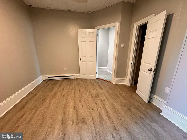 5439 Hunter St #1 — Photo 6