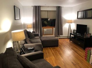 3045 32nd St #4B, Astoria, NY 11102