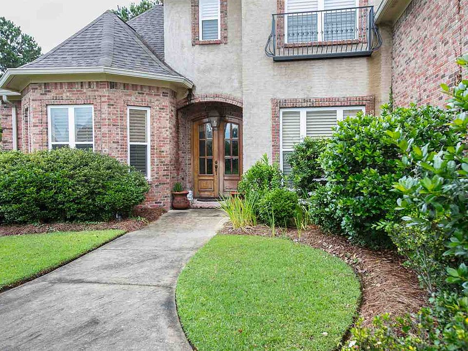 1st image of 148 Woodlands Glen Cir