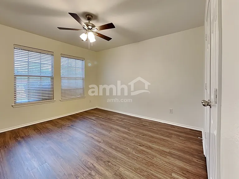 10328 Roosevelt Gap Ct — Photo 20
