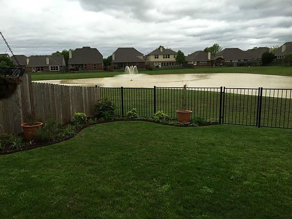 3rd image of 5705 Brookside Dr