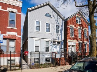 2122 W Huron St APT 2F, Chicago, IL 60612