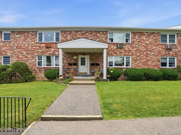 136 N Chestnut Street Apt B, New Paltz, NY 12561