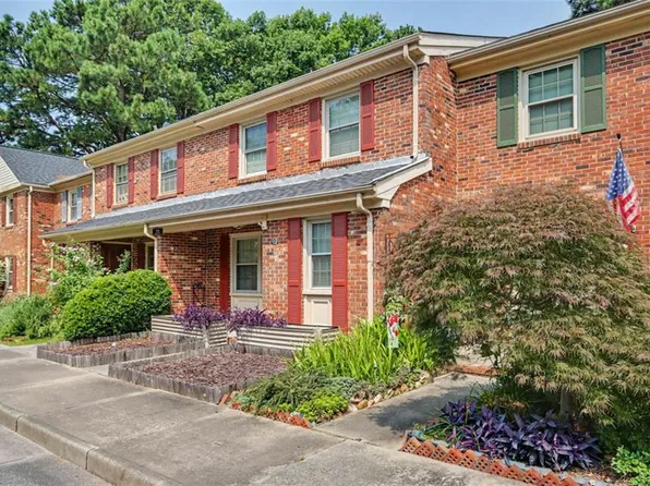 231 Bailiff Ct, Newport News, VA 23608