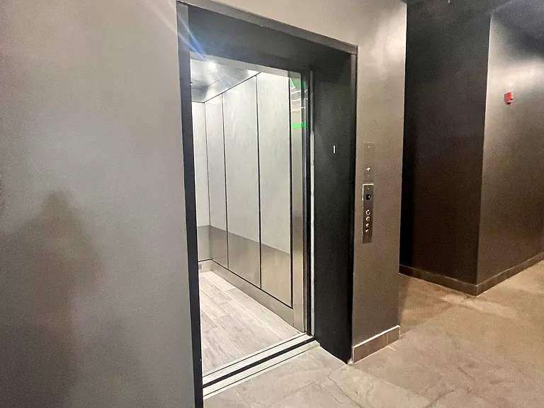 504 Market St #4A — Photo 8