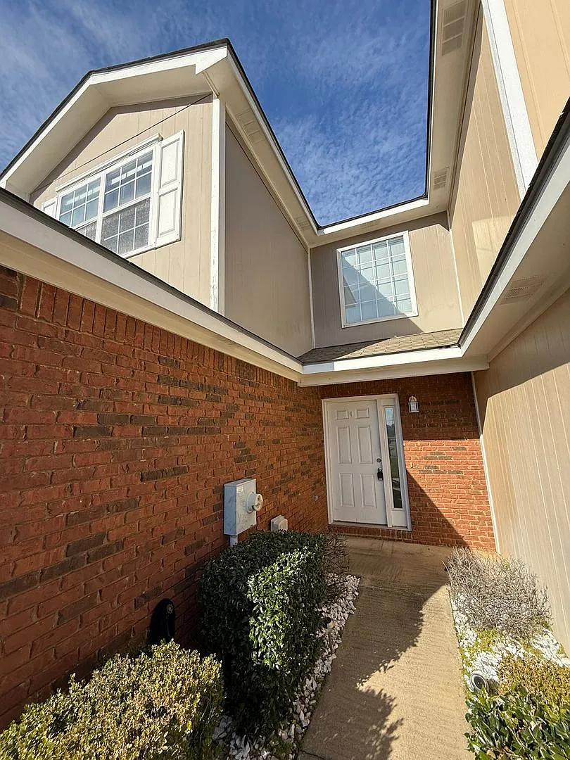 115 Wakefield Way — Photo 2
