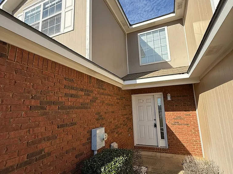 115 Wakefield Way — Photo 2