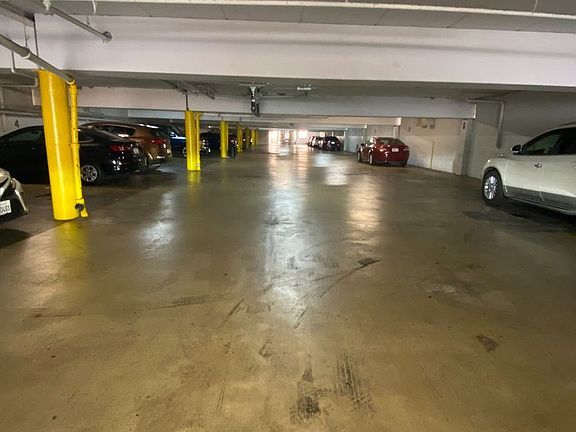 5th image of 13717 Chadron Ave #21