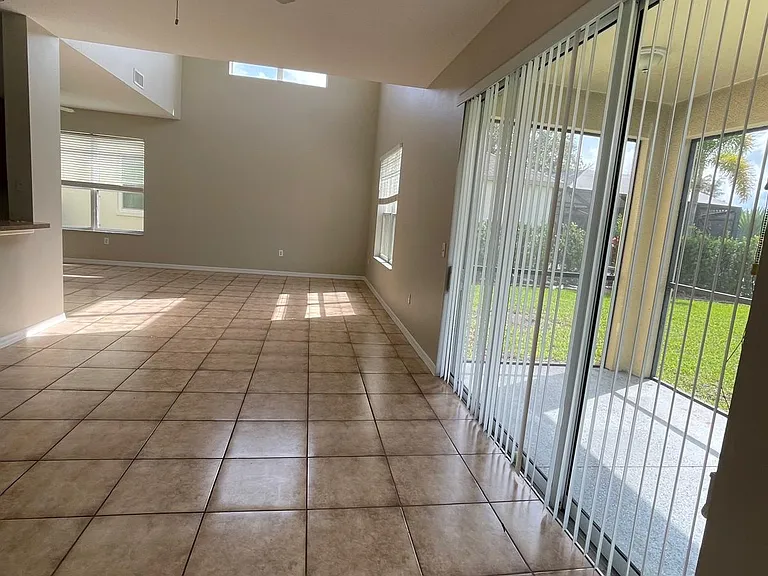 6432 Orchard Oriole Ln — Photo 8
