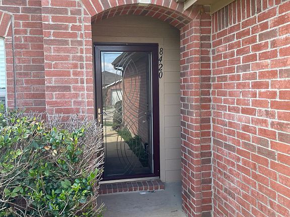 2nd image of 8420 Autumn Creek Trl