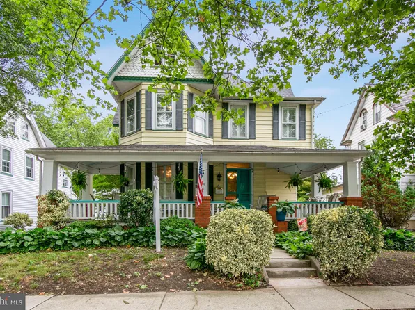 160 S Main St, Woodstown, NJ 08098