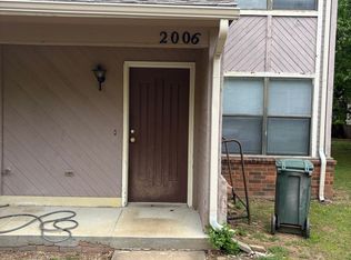 2006-2012 Ball Ave #2006, Fayetteville, AR 72703