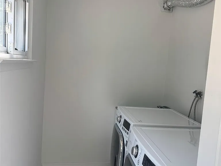 2955 Bond Dr — Photo 14