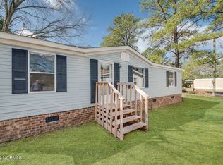 1570 Charter Dr, Greenville, NC 27834