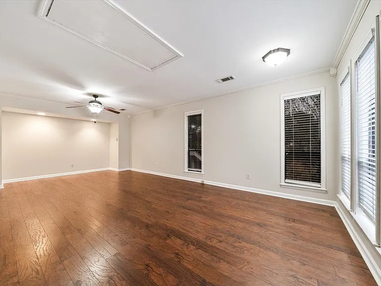9281 Fletcher Trace Pkwy — Photo 22
