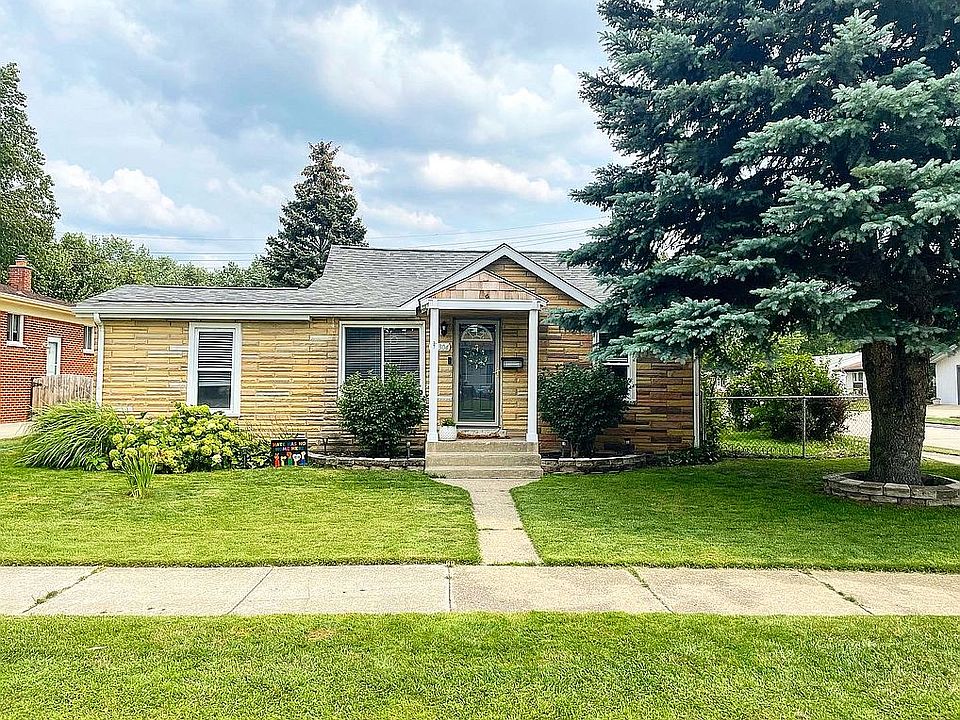 1st image of 26304 Osmun Ave