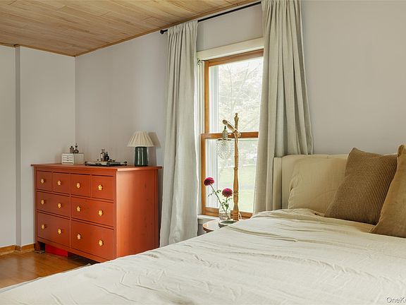 4th image of 36 Peckham Road