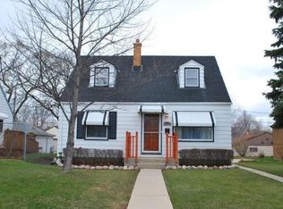7222 W Nash St, Milwaukee, WI 53216