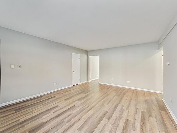 5th image of 38 S Waiola Ave APT 5