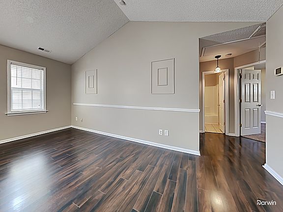 4th image of 4948 Aldersbrook Dr
