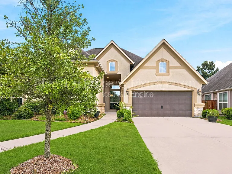 5818 Fairway Shores Ln — Photo 1