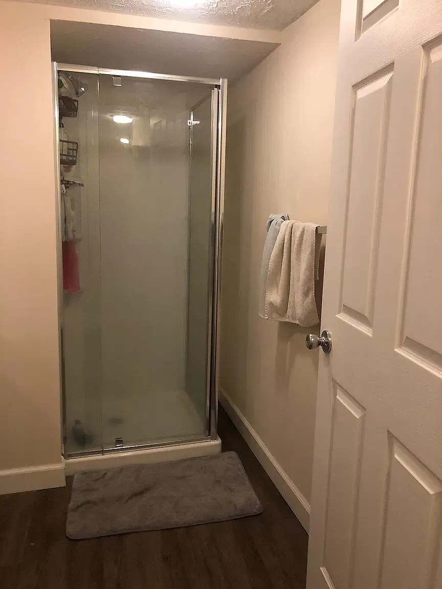 3 bed, 1600 sqft, $2,700 — Photo 3