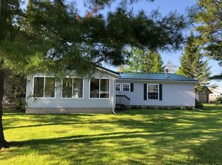 110 Grand Rapids Rd, Houghton Lake, MI 48629