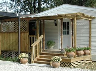 300 Stonewood Dr, Lufkin, TX 75901