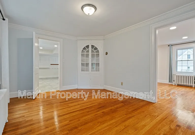 14 Gleason Rd — Photo 4