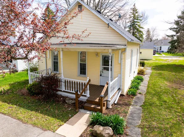 348 E 4th St, Elmore, OH 43416