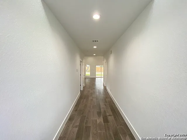 2126 Village Pkwy — Photo 6